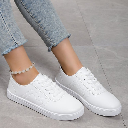 Zapatos Blancos Cómodos con Cordones y Suela Plana - Image 21