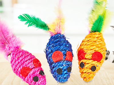 Set of three colorful sisal mouse cat toys with feather tails, packaged in clear plastic. - Image 10