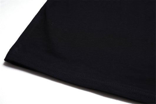 Camiseta Estampada con Cruz para Hombre - Image 25