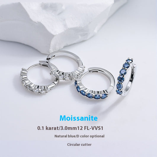 Aretes de Moissanita Azul Natural Redondeados en Blanco - Image 14