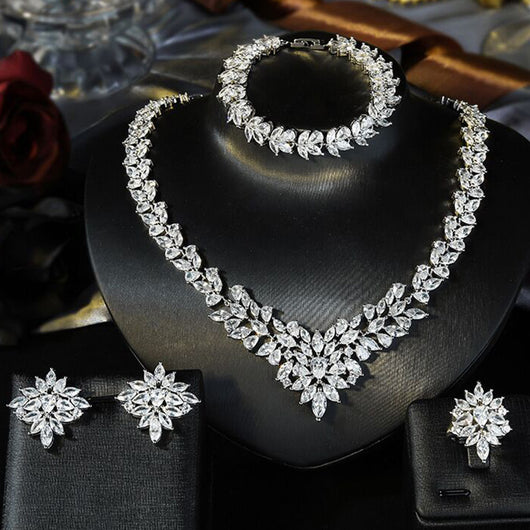 Conjunto de 4 Collares y Pulseras de Cobre con Circonitas Micropavé - Image 10