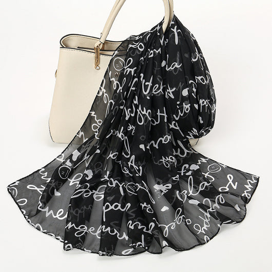 Pañuelo de Seda Chifón con Estampado de Letras para Mujer - Image 7