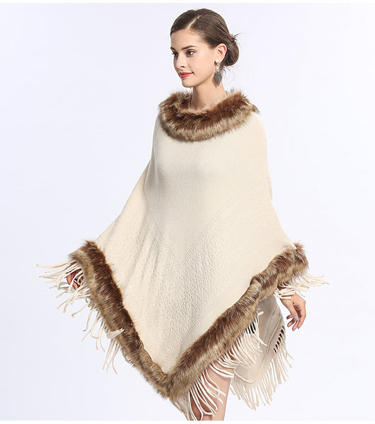 Poncho Tejido con Cuello de Piel Sintética de Zorro y Borlas - Image 20