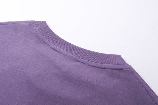 Playera Estampada con Cruz para Hombre - Image 11