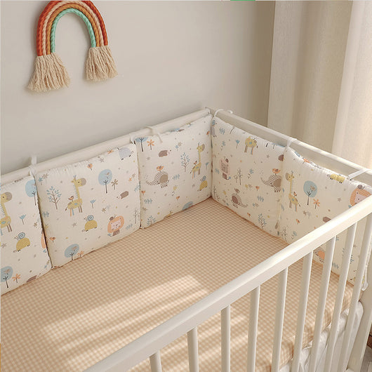 Protector de Cuna Acolchado con Bordados Infantiles - Image 10