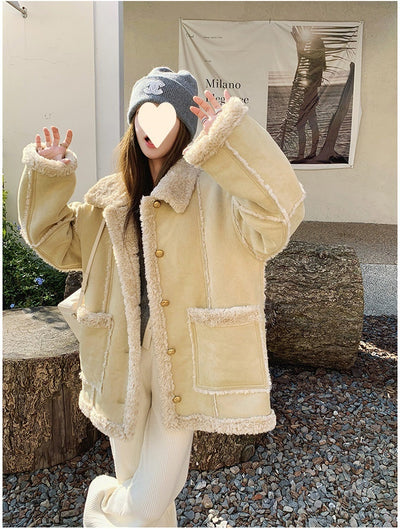Abrigo de Invierno para Mujer en Lana de Cordero con Detalles de Piel - Image 18