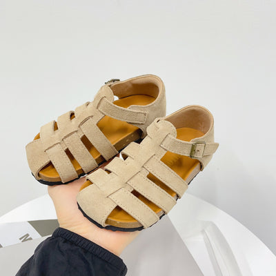 Sandalias Infantiles de Ante con Diseño Calado - Image 16