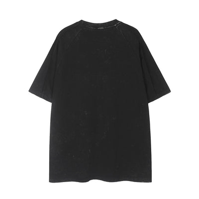 Camiseta Desgastada con Parche de Letras Bordadas - Image 18