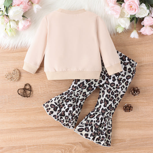 Girls' light pink "Mama's bestie" long-sleeve top with leopard print bell-bottom pants. - Image 22