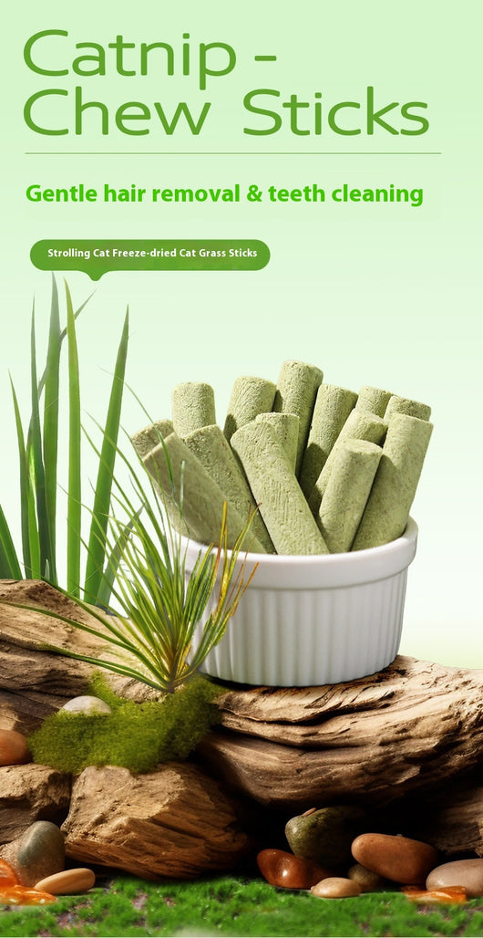 White pouch of freeze-dried cat grass sticks with a green label featuring a cat silhouette and Chinese text. - Image 6