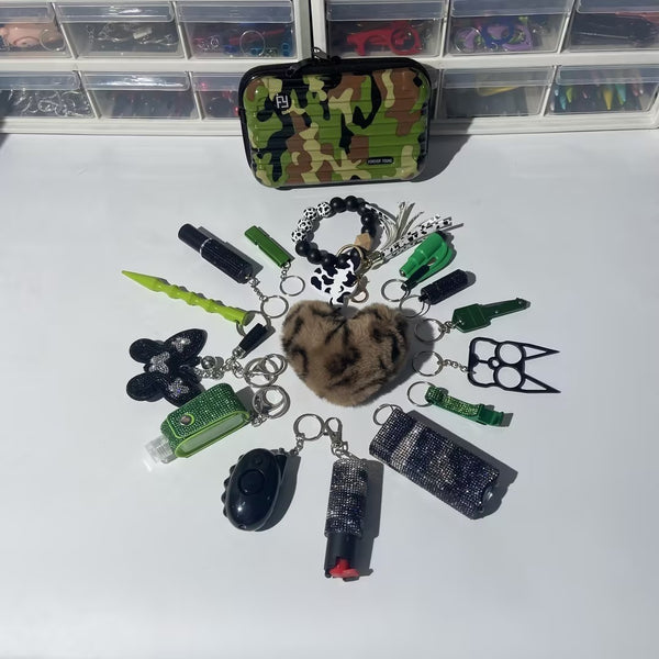 Llavero Camuflaje Forestal con Destello Luminoso