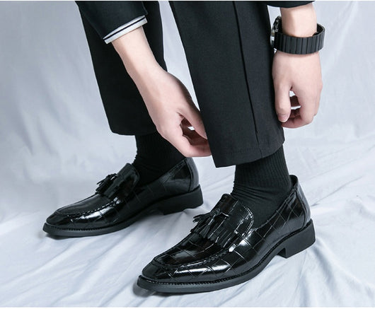 Zapatos de Cuero Estilo Británico con Punta Aguda - Cómodos y Elegantes - Image 10