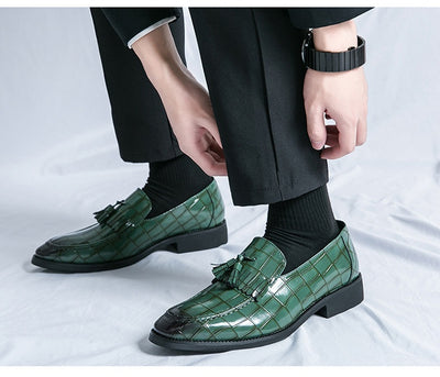 Zapatos de Cuero Estilo Británico con Punta Aguda - Cómodos y Elegantes - Image 16