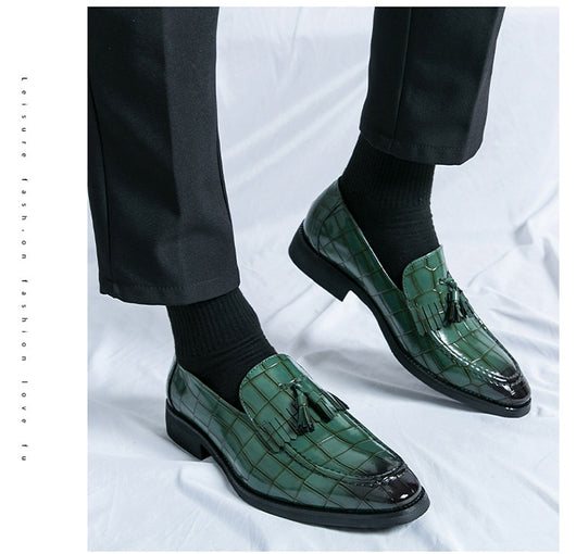 Zapatos de Cuero Estilo Británico con Punta Aguda - Cómodos y Elegantes - Image 19