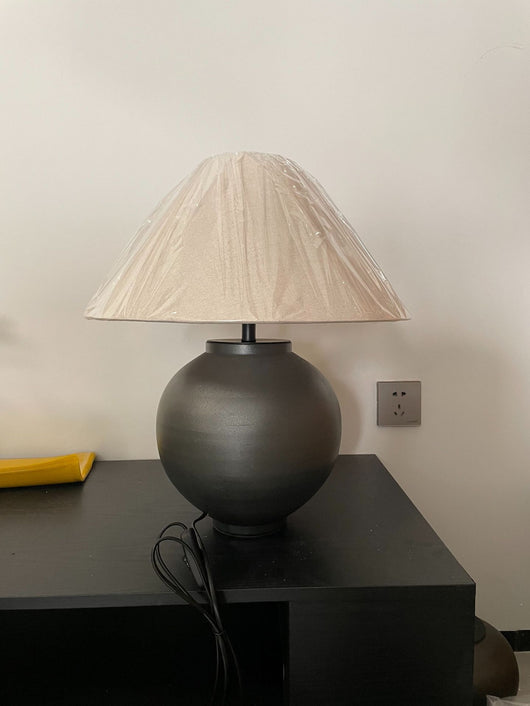 Lámpara de Cerámica Retro para Escritorio y Mesita de Noche - Image 18