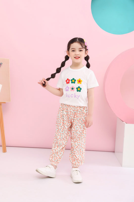 Playera Infantil con Estampado Floral de Manga Corta - Image 21