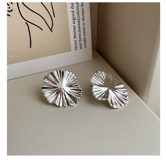 Aretes de Plata 925 Flor Grande Texturizada Estilo Coreano - Image 8