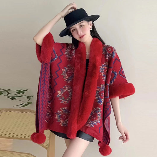 Capa Shawl Étnica con Pompones de Pelaje - Image 31