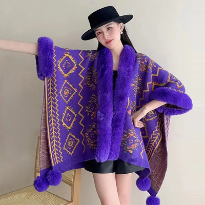 Capa Shawl Étnica con Pompones de Pelaje - Image 33