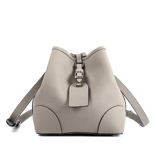 Bolso Cubo Retro de Cuero Genuino con Patrón Grabado y Cordón Ajustable - Image 33