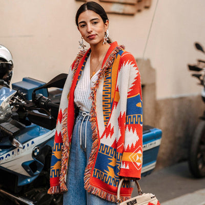 Suéter Bohemio de Cachemira con Flecos - Image 10