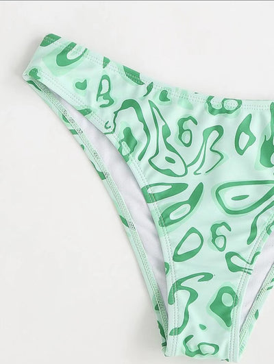 Bikini Bandeau Sexy con Abertura Frontal - Image 12