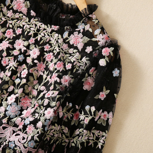Vestido Swing con Bordado Pesado en Malla - Image 17