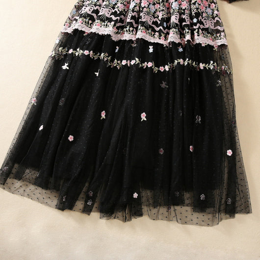Vestido Swing con Bordado Pesado en Malla - Image 20