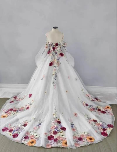 Vestido de Fiesta Floral Elegante con Detalles en Yarn - Image 16