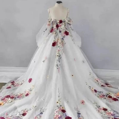 Vestido de Fiesta Floral Elegante con Detalles en Yarn - Image 19