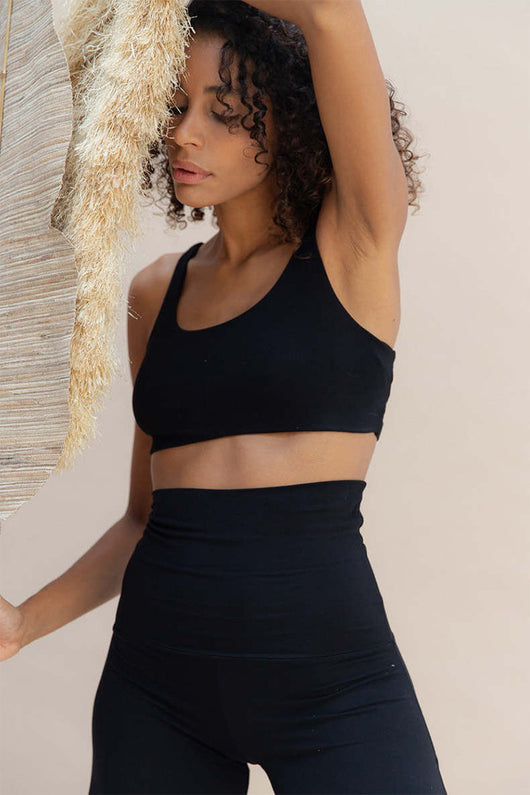 Traje de Yoga Espalda Descubierta con Sostén Integrado - Image 47