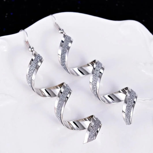 Aretes Largos Espiral Retorcidos Punk para Mujer - Joyería Charm Elegante - Image 15