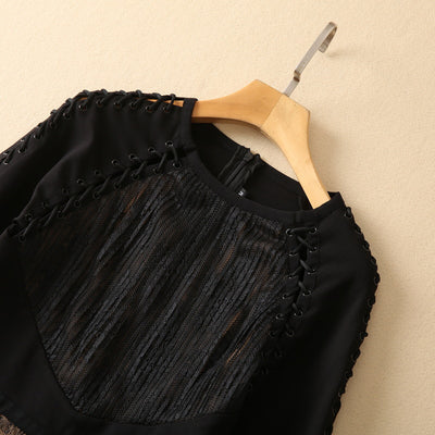 Vestido Largo de Manga Larga con Encaje, Recortes y Malla Tejida - Image 13