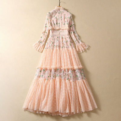 Vestido Largo de Encaje Floral Bordado con Mangas Largas - Image 15
