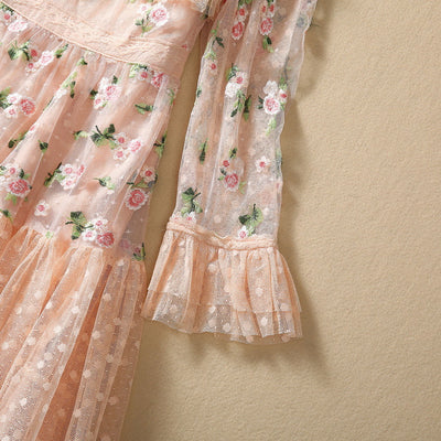 Vestido Largo de Encaje Floral Bordado con Mangas Largas - Image 21