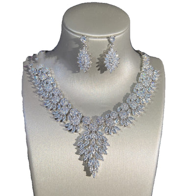 Collar Colgante de Circón para Banquetes y Eventos Especiales - Image 15