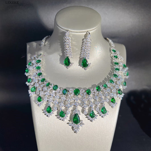 Conjunto de Joyería Elegante con Zirconia Verde - Collar, Aretes, Anillo y Pulsera - Image 13