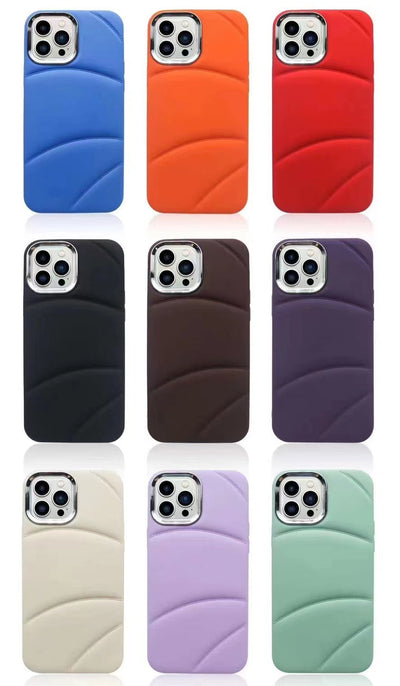 Funda de Teléfono de Silicona Mate con Inyección de Aceite Líquido - Image 19
