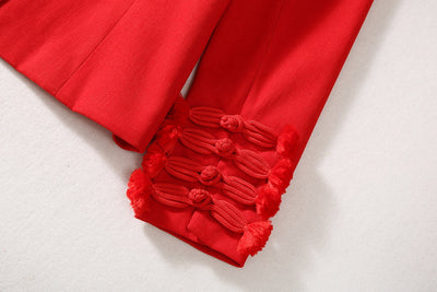 Traje Elegante con Falda Plisada y Saco de Cuello Mao con Botones Chinos - Image 16