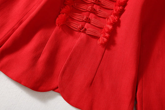 Traje Elegante con Falda Plisada y Saco de Cuello Mao con Botones Chinos - Image 25