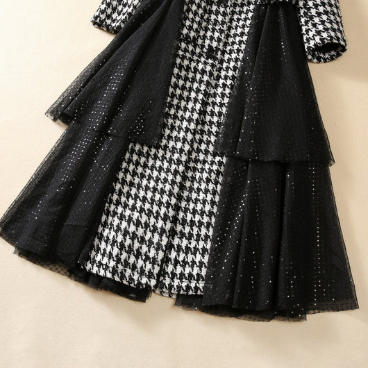 Abrigo Elegante con Pespuntes Pata de Gallo y Lentejuelas en Tul - Image 26