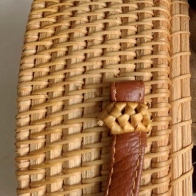 Bolsa Tejida de Ratán Semicircular - Bolso Bandolera Artesanal - Image 8