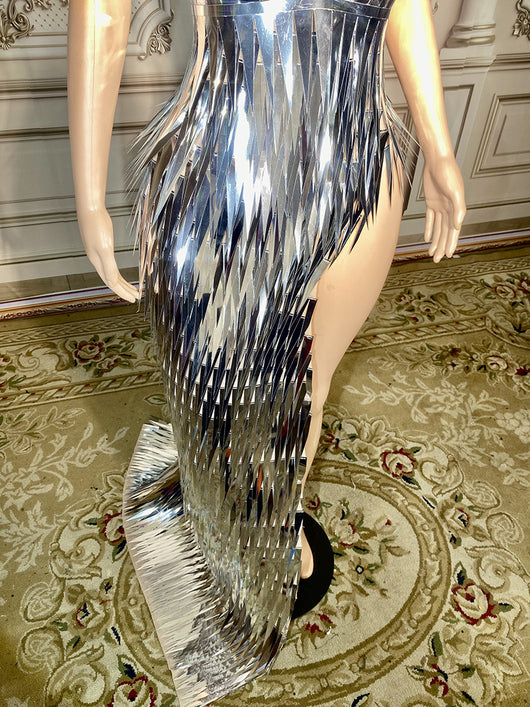 Vestido de Noche Elegante con Lentejuelas y Abertura Lateral - Image 17