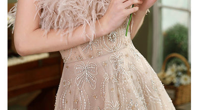 Vestido de Noche Elegante con Plumas Premium - Image 23