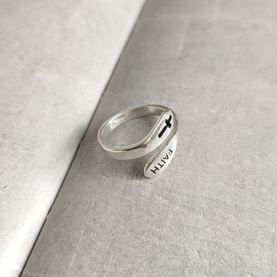 Anillo de Cruz FAITH en Plata de Ley - Image 13