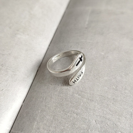 Anillo de Cruz FAITH en Plata de Ley - Image 13