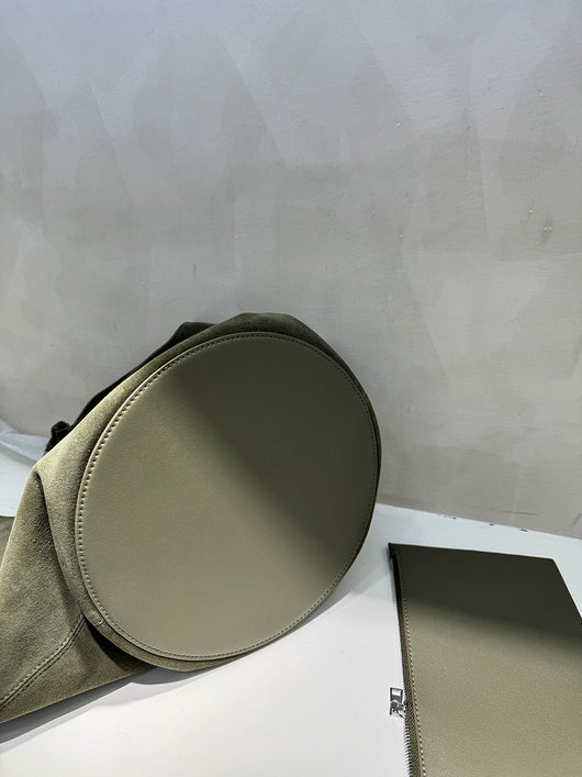 Bolso Bucket de Cuero Genuino Ante Esmerilado Gran Capacidad - Image 64