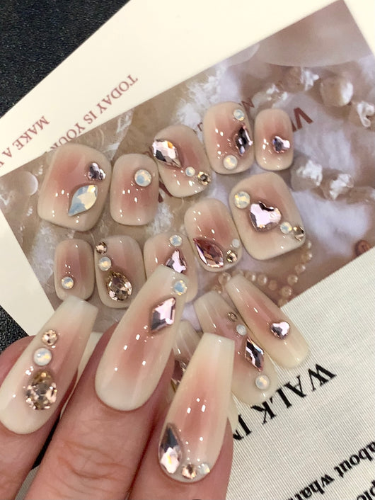 Esmalte de Uñas Personalizable Tono Beige Melocotón - Uso Diario Suave - Image 18
