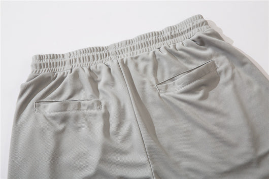 Shorts Casuales con Bordado de Letras - Image 19