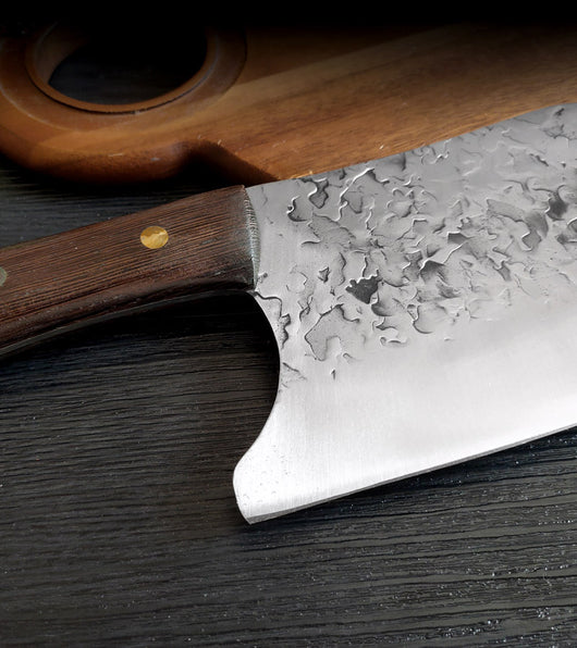 Cuchillo de Cocina Forjado a Mano en Acero Inoxidable con Mango de Madera - Image 9